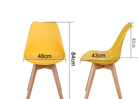 De plastic Capaciteit van Eames Chairs With High Load van het Beukbeen Gele