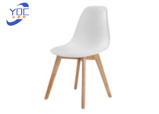 De commerciële Stoelen van het Hotel Kleurrijke Comfortabele Houten Been voor Openluchteettafel